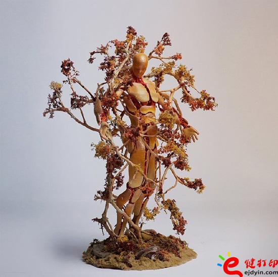 3d打印藝術(shù)品,3d打印作品,3d打印工藝品,3d打印藝術(shù)雕塑,3d打印藝術(shù),3D打印服務(wù) 3D打印有多神奇？這個(gè)話題一直被大家能津津樂道的談?wù)撝?。答案其?shí)也簡單，那就是3D打印擁有無限可能。本文有藝術(shù)家用3D打印樹木來詮釋一年四季的變化。一起來看看。